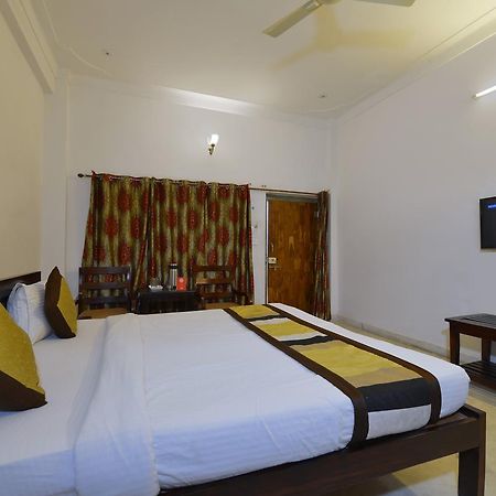 Oyo 1159 Hotel Chandra Prakash Udaipur Dış mekan fotoğraf