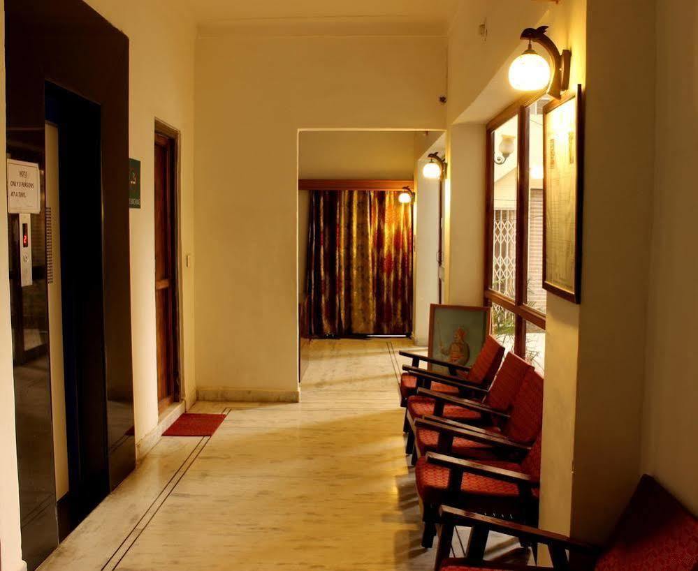 Oyo 1159 Hotel Chandra Prakash Udaipur Dış mekan fotoğraf