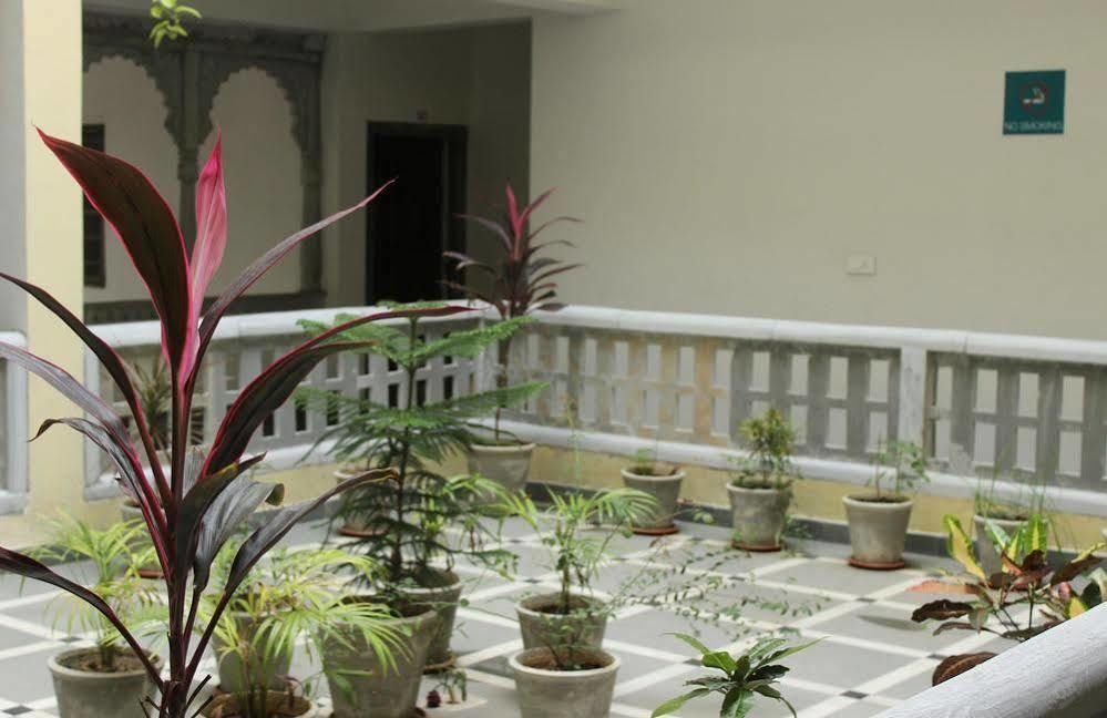Oyo 1159 Hotel Chandra Prakash Udaipur Dış mekan fotoğraf